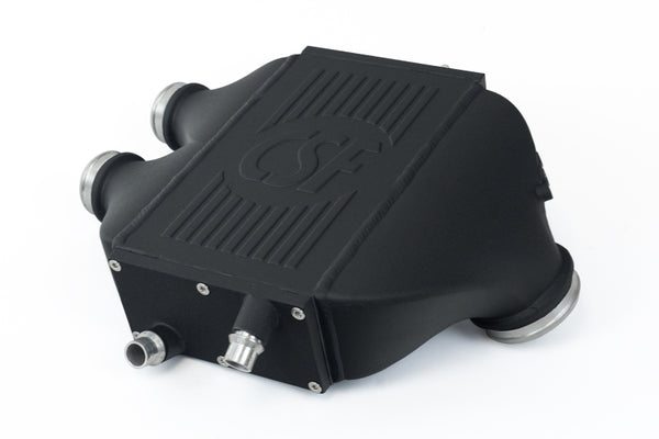 CSF 8082 2014+ BMW M3 M4 F8X CSF Top Mount Charge-Air-Cooler Crinkle Black